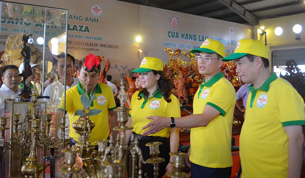 Ngày 1/9 thành phố Uông Bí khai trương chợ cảnh, một mô hình chợ du lịch độc đáo