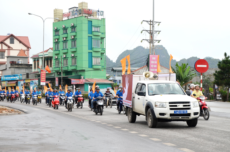 Tuyên truyền lưu động về bình đẳng giới trên địa bàn TP hẠ Long
