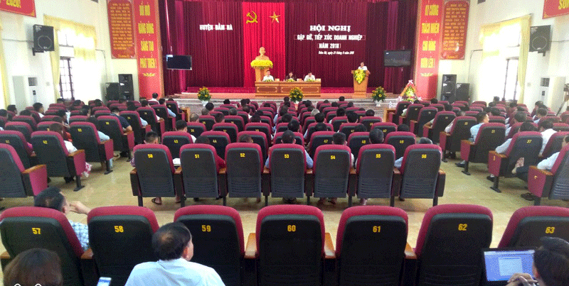 Quang cảnh hội nghị.