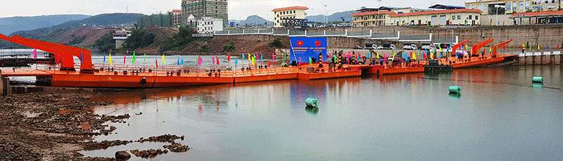 Cầu phao tạm km3+4 Hải Yên, Móng Cái.