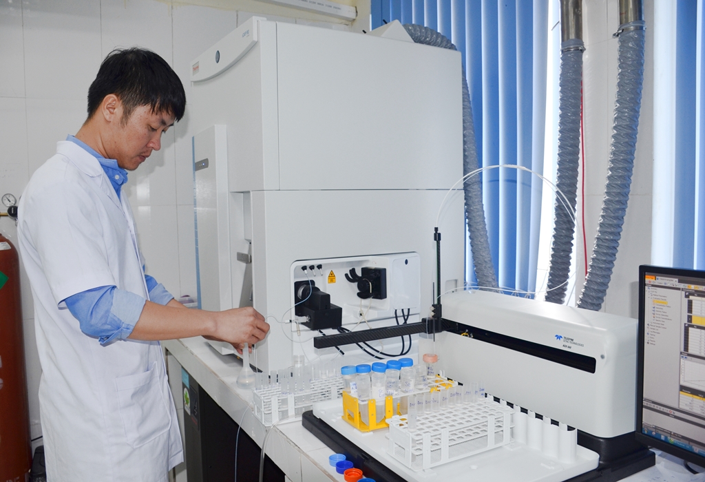 Hệ thống quang phổ phát xạ tại Trung tâm CDC giúp phân tích dầu và dung môi hữu cơ, hóa chất, kim loại và nước mặn