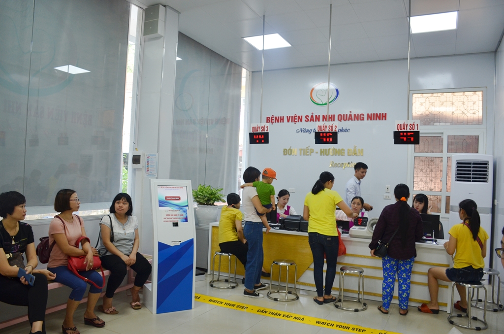 Nhờ đẩy mạnh ứng dụng CNTT, Bệnh viện Sản Nhi Quảng Ninh ngày càng thu hút được nhiều người dân đến khám chữa bệnh