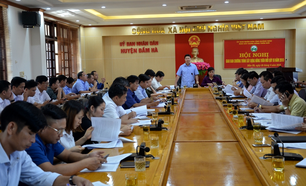 Quang cảnh hội nghị.