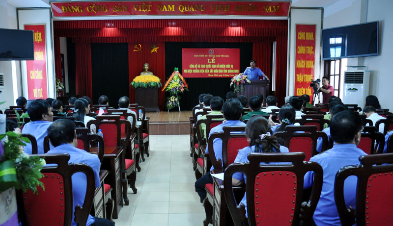 Quang cảnh lễ công bố