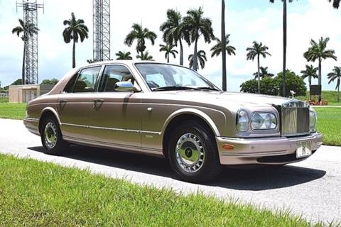 Roll Royce Silver Seraph.