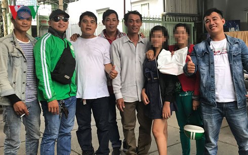 Nhóm "hiệp sĩ" Bình Dương giải cứu thành công bé gái 13 tuổi