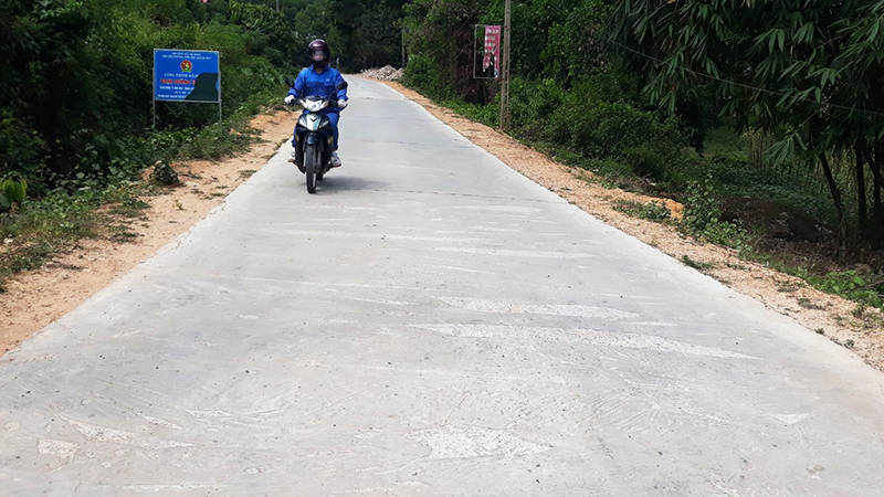 Vốn Chương trình 135 (Đề án 196) là: 60.289 triệu đồngTrong đó: Hỗ trợ đầu tư CSHT 55.617 triệu đồng đầu tư cho 49 công trình.
