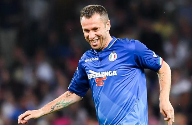  Cassano giải nghệ lần 3 trong sự nghiệp.
