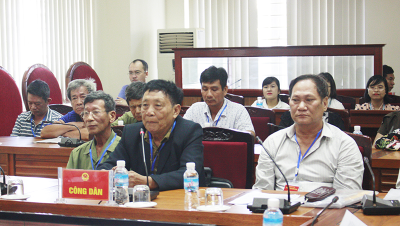 Các hộ dân 