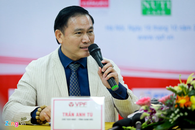 Bầu Tú bước qua năm đầu tiên làm việc tại VPF với tư cách chủ tịch. Ảnh: Minh Chiến.