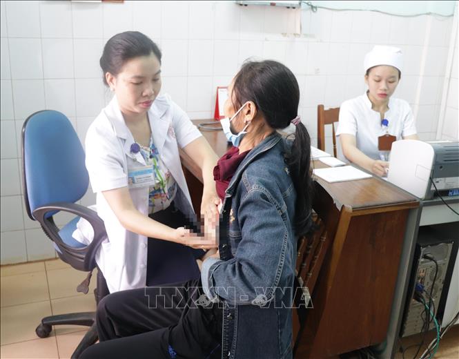 Chương trình tư vấn, khám sàng lọc phát hiện sớm bệnh ung thư vú cho phụ nữ tỉnh Gia Lai. Ảnh minh họa: Hoài Nam/TTXVN