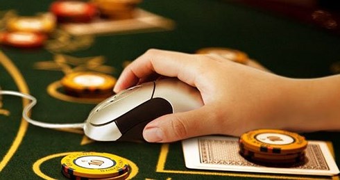 Danh sách các doanh nghiệp và trò chơi điện tử được cấp giấy phép đăng tải trên Cổng Thông tin điện tử Bộ TT&TT tại đường dẫn https://dvc.mic.gov.vn.