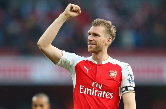  Per Mertesacker chuẩn bị tranh cử chức huấn luyện viên đội U-18.