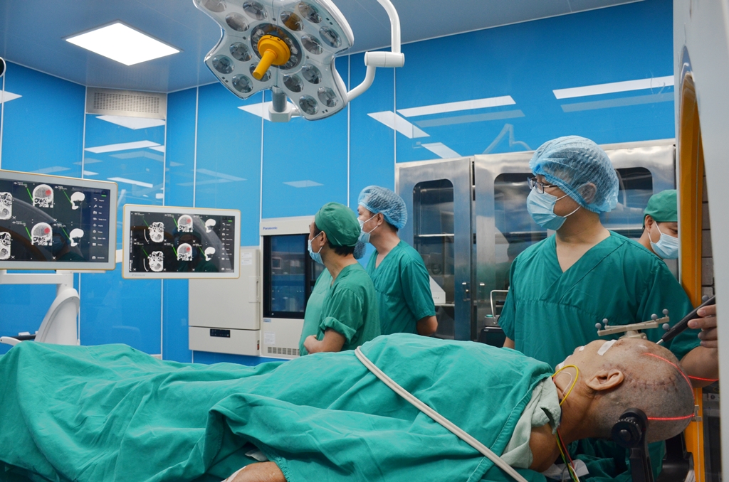 Phòng mổ thông minh của Bệnh viện Bãi Cháy