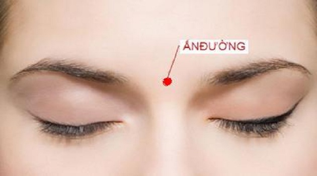 Huyệt ấn đường và thái dương