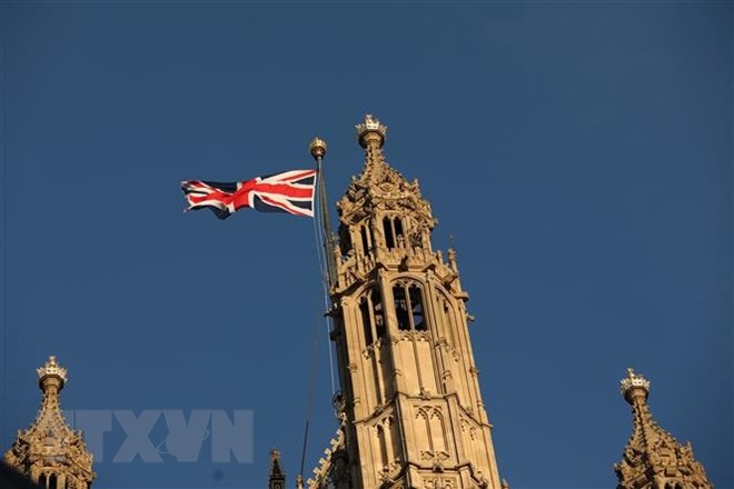 Quang cảnh bên ngoài tòa nhà Hạ viện Anh ở thủ đô London. (Nguồn: THX/TTXVN)