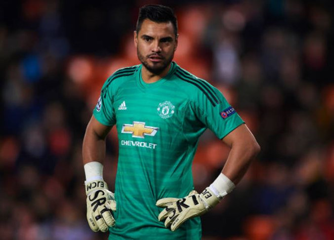 Romero phải nhận 2 bàn thua trong lần đầu bắt chính tại Champions League cho MU mùa này.