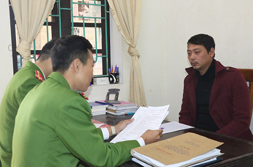 Nghi can Cường tại cơ quan điều tra. Ảnh: C.A