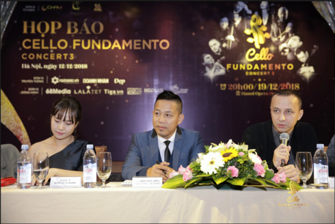 Nghệ sĩ Đinh Hoài Xuân, ông Đào Đức Hiếu - tổng đạo diễn chương trình và ông Razvan Suma -Giáo sư tại Đại học âm nhạc quốc gia Bucharest, Rumani.