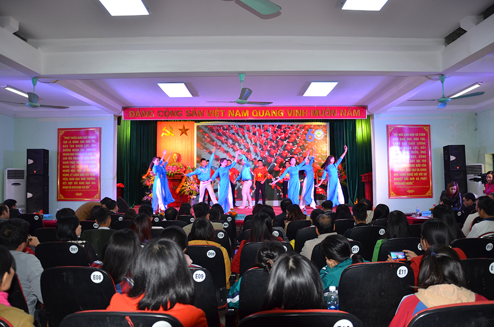 Quang cảnh hội nghị tổng kết.