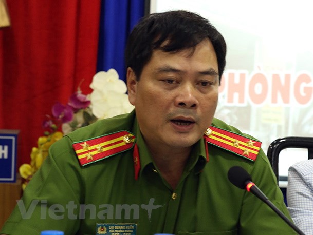 Thượng tá Lại Quang Huấn, Phó Trưởng Phòng 6, Cục Cảnh sát Hình sự-Bộ Công an chia sẻ tại hội thảo. (Ảnh: Thành Chung/Vietnam+)