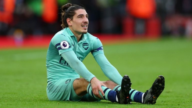  Bellerin dính chấn thương ở trận thua Southampton.