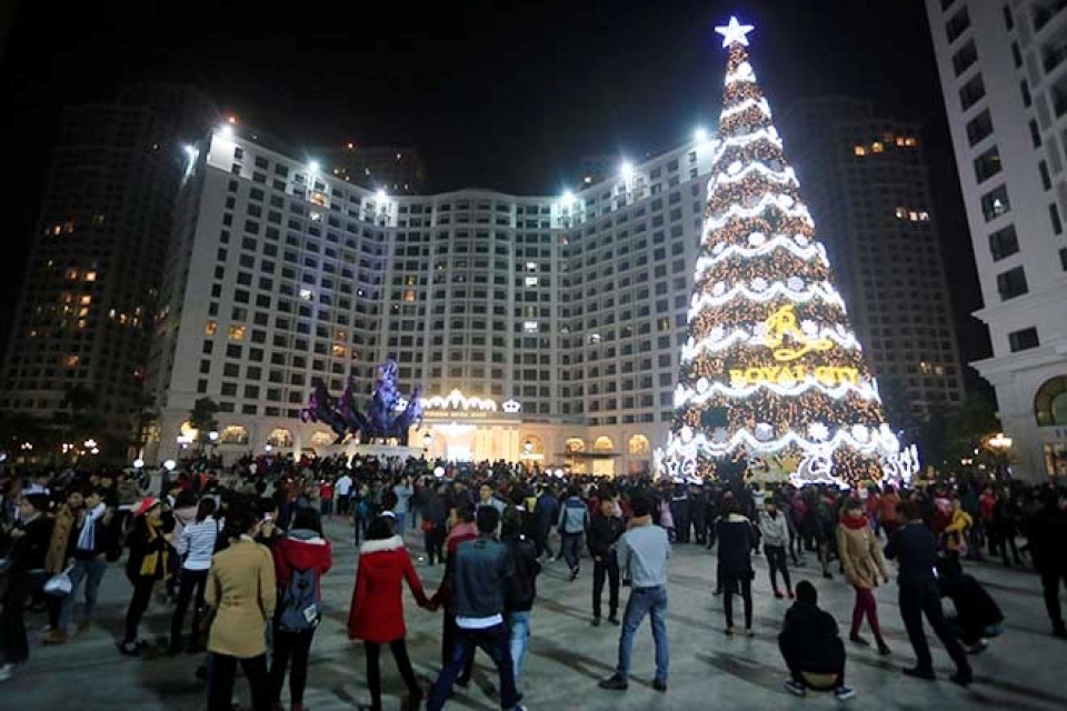 Royal City hứa hẹn sẽ là địa điểm hút teen trong mùa Noel này. (Nguồn: marry.vn)