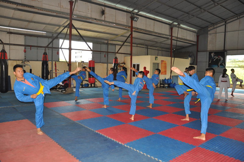 Đội tuyển võ thuật Vovinam Quảng Ninh luyện tập 