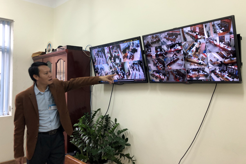 , mọi hoạt động của Trung tâm đều được giám sát, theo dõi qua hệ thống camera tự động,