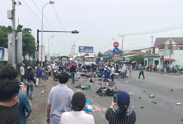 Hiện trường vụ tai nạn ngày 2/1 tại Long An.