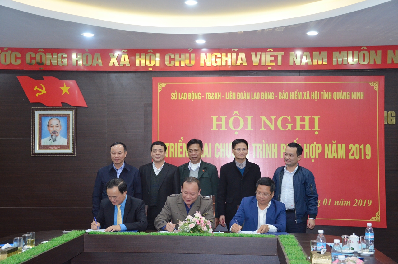 BHXH tỉnh, LĐLĐ tỉnh và Sở LĐ-TB&XH ký kết chương trình phối hợp năm