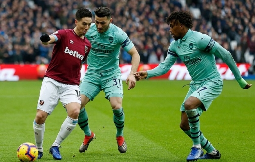  Nasri tỏa sáng khi gặp những đội bóng cũ.