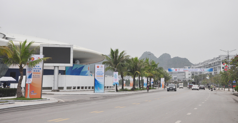 Đường phố Hạ Long được trang hoàng lộng lẫy chào đón sự kiện ATF 2019