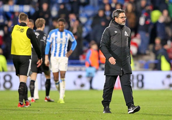  Wagner chia tay Huddersfield.
