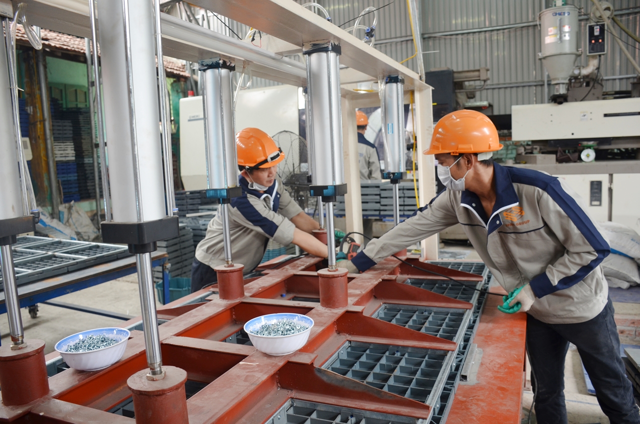 Sản xuất tại Công ty Span Hạ Long
