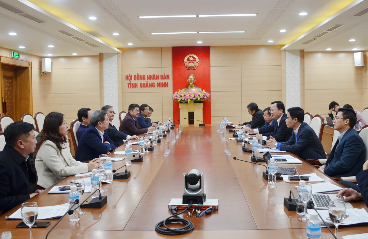 Quang cảnh hội nghị