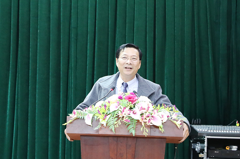 Đồng chí Nguyễn Văn Đọc, Bí thư Tỉnh ủy, Chủ tịch HĐND tỉnh phát biểu tại hội nghị.