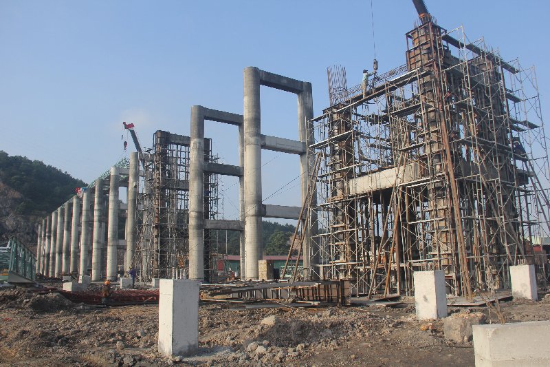 Trung tâm chế biến và kho than tập trung vùng Hòn Gai đang được đẩy nhanh tiến độ