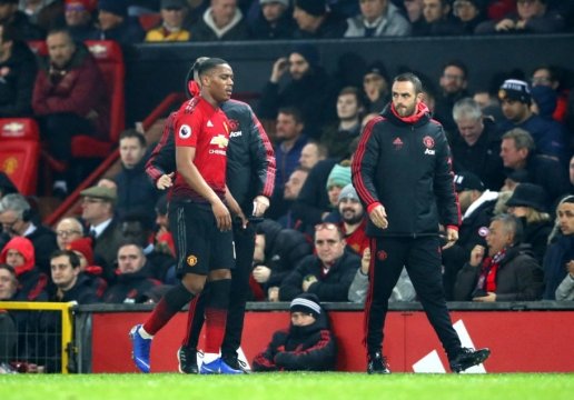  Anthony Martial đã đồng ý kí vào bản gia hạn hợp đồng có thời hạn 5 năm với Man Utd.