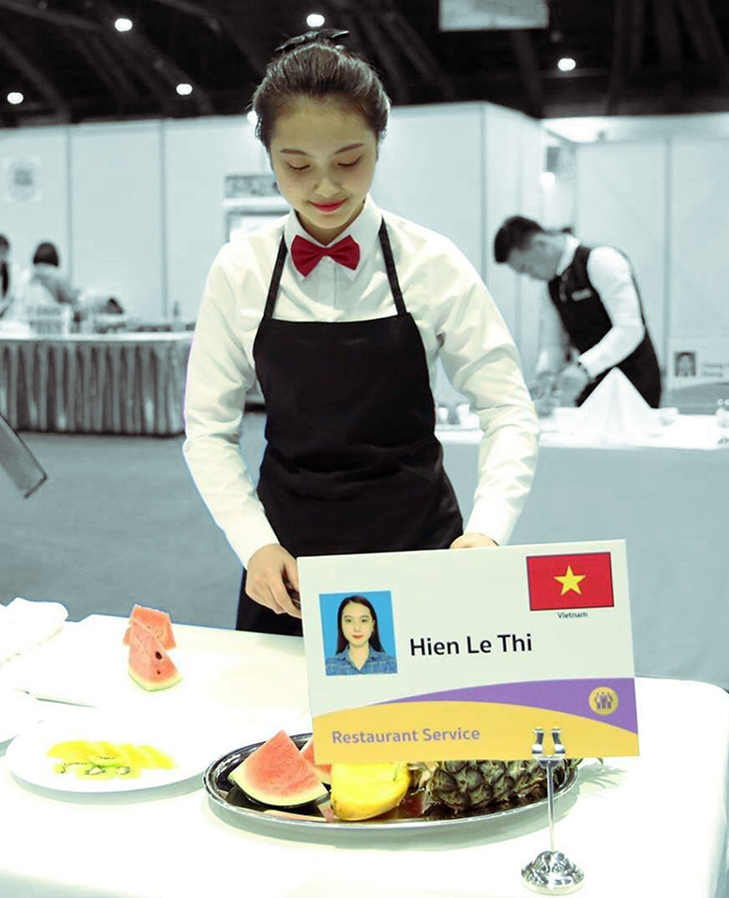 Lê Thị Hiên, sinh viên lớp Quản trị khách sạn khóa 1, Khoa Du lịch, Trường Đại học Hạ Long.