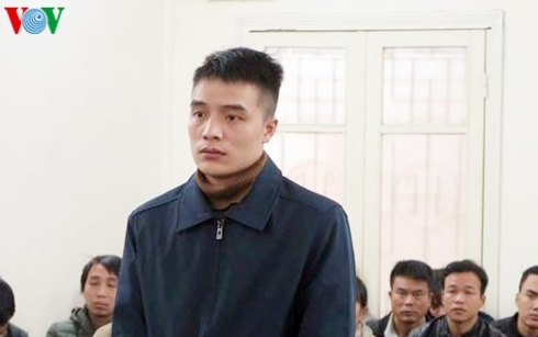 Bị cáo Vương Thành Luân tại tòa. (Ảnh: Mạnh Hùng)