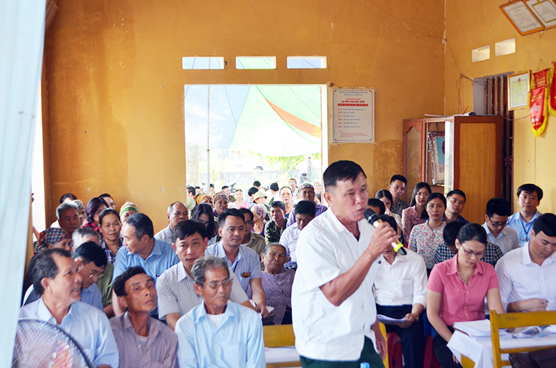 Buổi đối thoại, giải quyết nội dung tố cáo của UBND tỉnh ngày 2/10/2018 thu hút đông đảo nhân dân thôn Bắc Sơn tham dự.