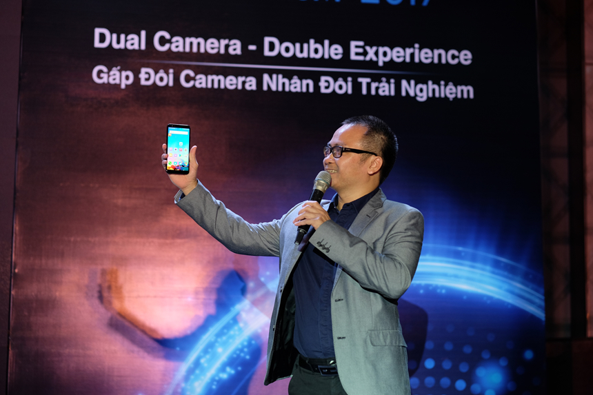Mobiistar từng có tham vọng phổ cập smartphone giá rẻ cho mọi gia đình Việt. Ảnh: Duy Tín.