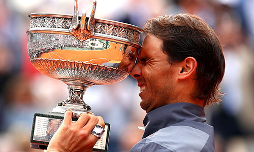 Nadal vẫn quá mạnh trên mặt sân đất nện và tiếp tục thống trị Roland Garros. Ảnh: AP.