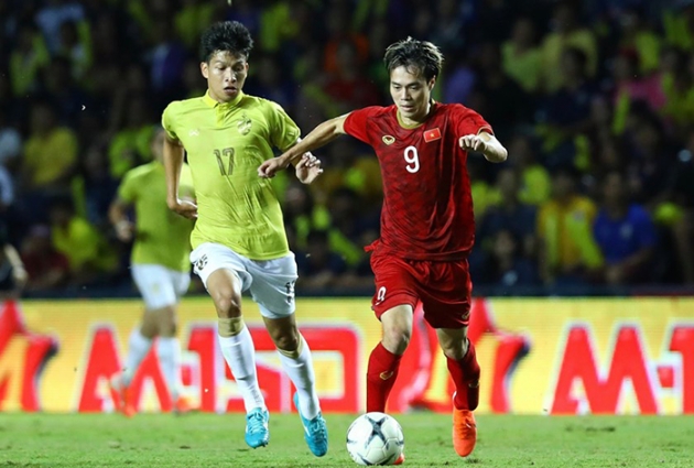  Văn Toàn được bầu chọn là cầu thủ xuất sắc nhất tháng 5 của V-League 2019.