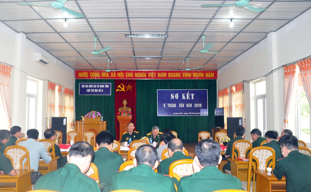 Quang cảnh hội nghị. 