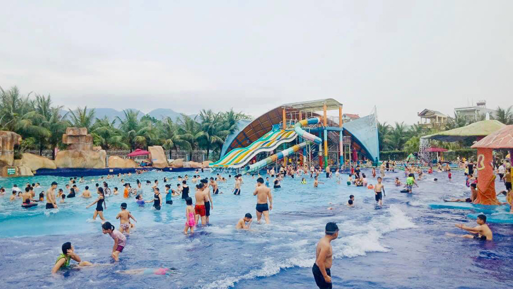 Công viên nước Hà Lando Công ty TNHH Hà Lan làm chủ đầu tư - Điểm du lịch hấp dẫn thu hút nhiều du khách
