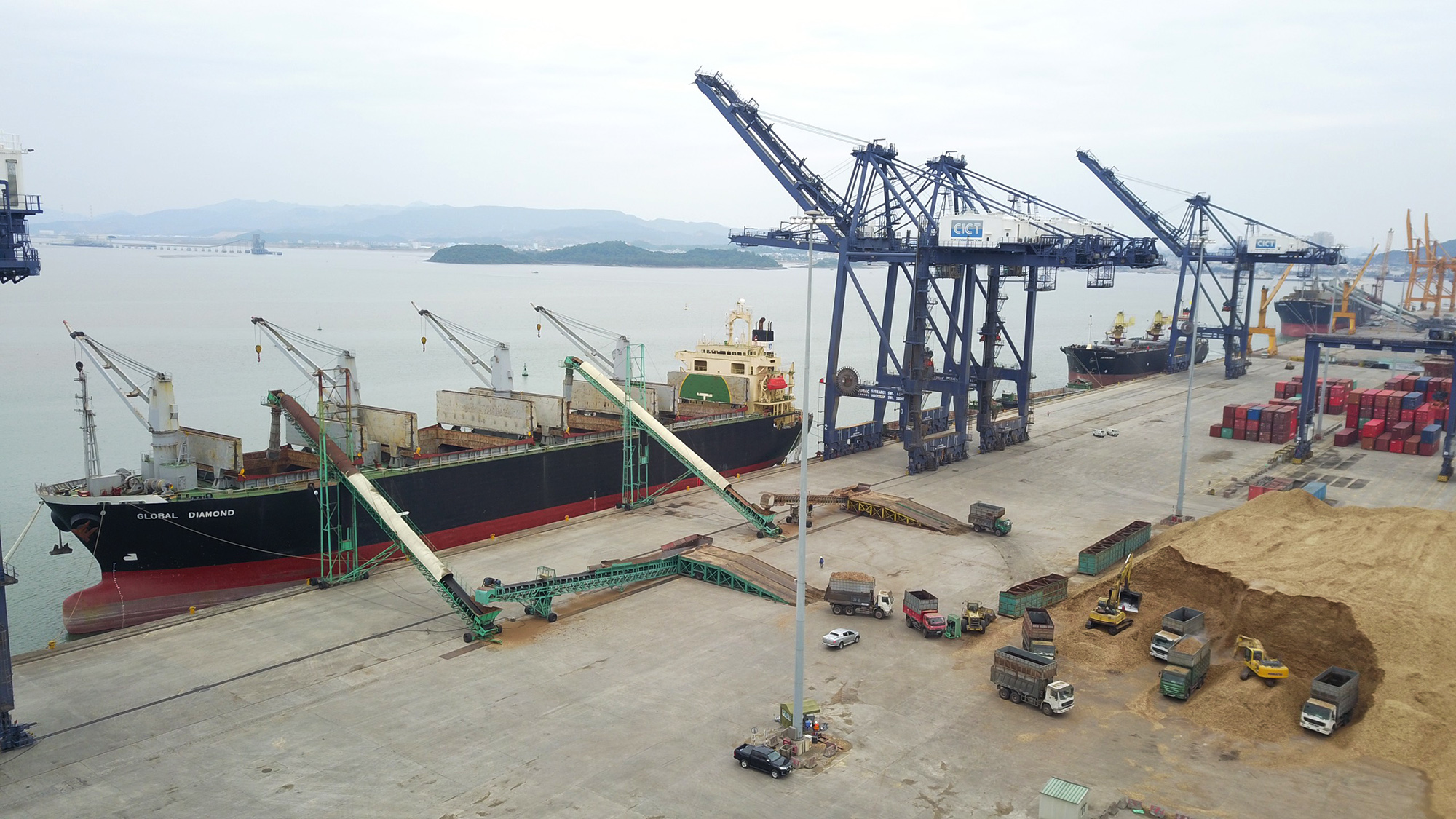 Để phòng, chống dịch Covid-19, các tàu cập Cảng CTCT phải cung cấp đủ bản khai an ninh chi tiết 10 cảng gần nhất tàu ghé qua; đảm bảo thời gian 14 ngày tàu hoạt động trên biển từ khi rời cảng có vùng dịch đến Cảng CICT.