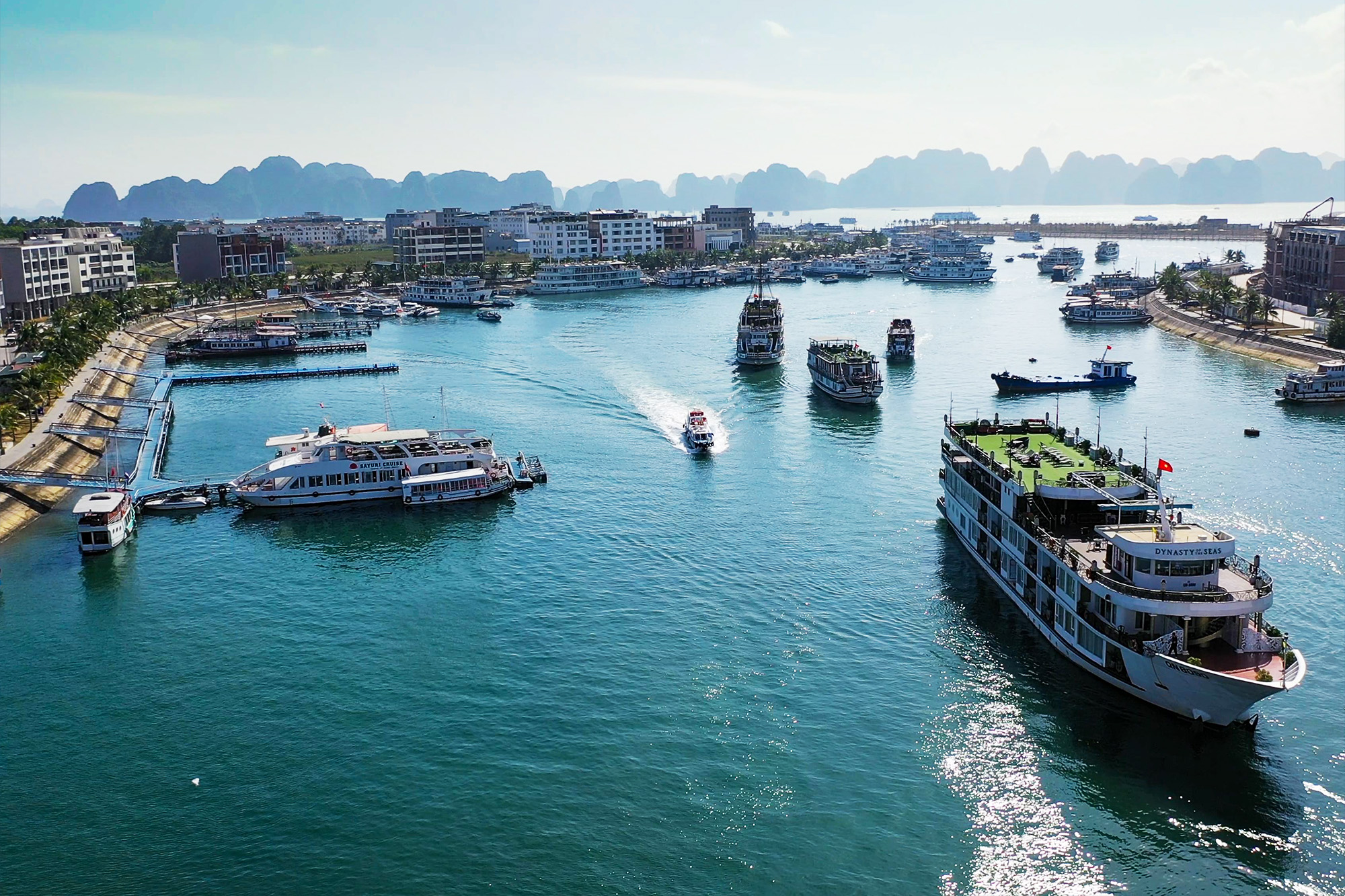 Quảng Ninh đang nỗ lực giữ vững hình ảnh điểm đến an toàn, hấp dẫn đối với du khách và nhà đầu tư.