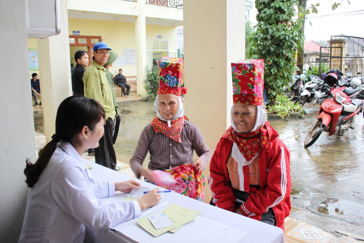 Ngành Y tế duy trì hoạt động khám chữa bệnh lưu động cho người dân ở vùng sâu, vùng xa còn nhiều khó khăn của tỉnh từ năm 2016 đến nay.